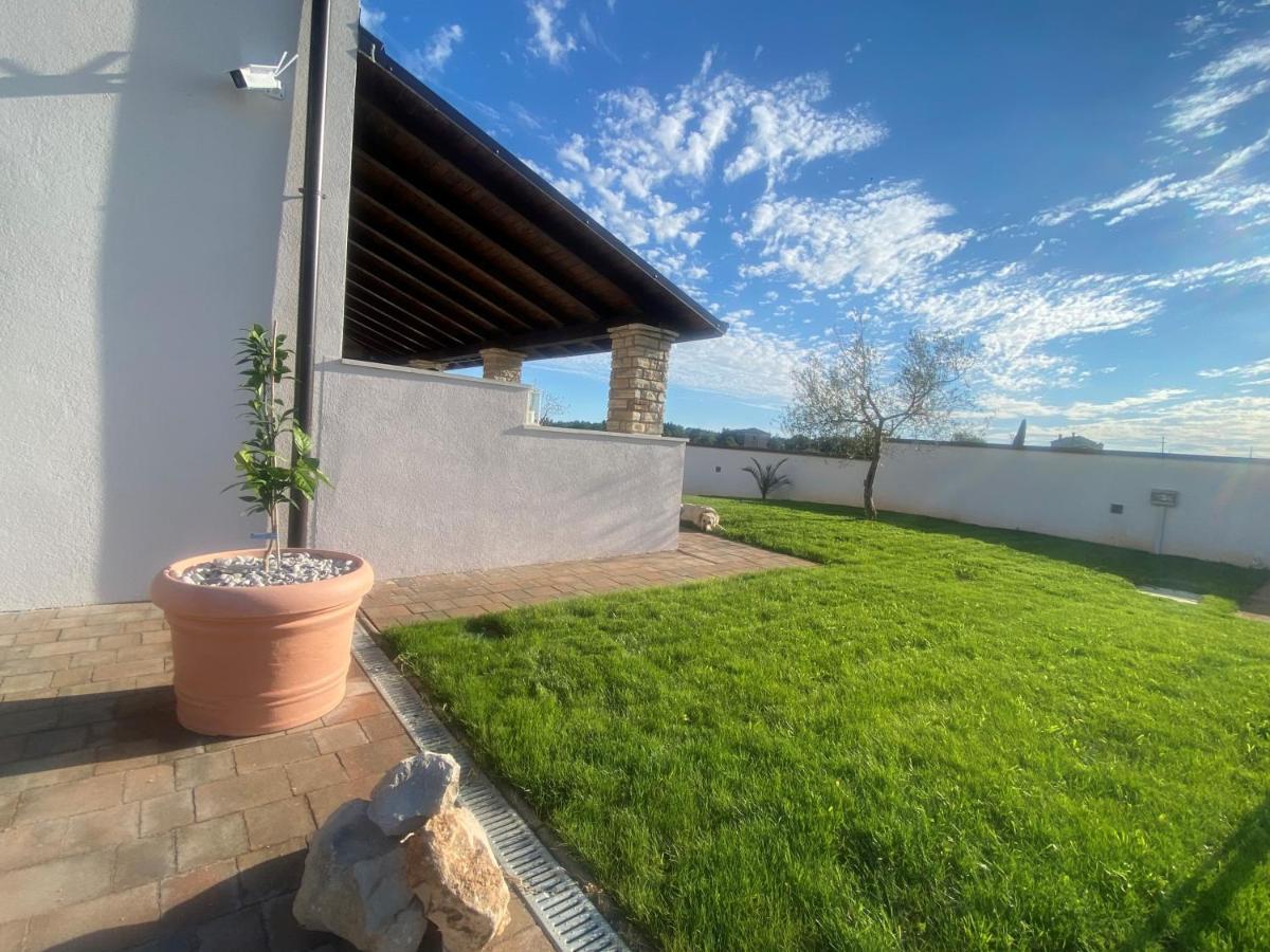 Villa Victoria Istra - Heated Pool Nova Vas  Exterior photo